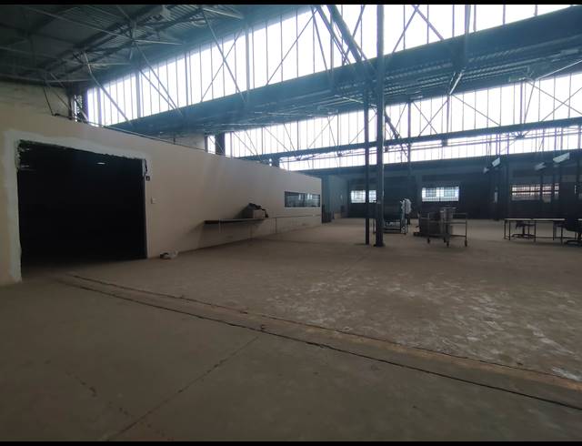 3,715M² WAREHOUSE TO LET IN HERIOTDALE